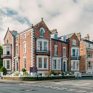 Hotel Rowntree, Scarborough