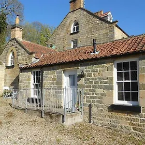  Holiday home Everley
